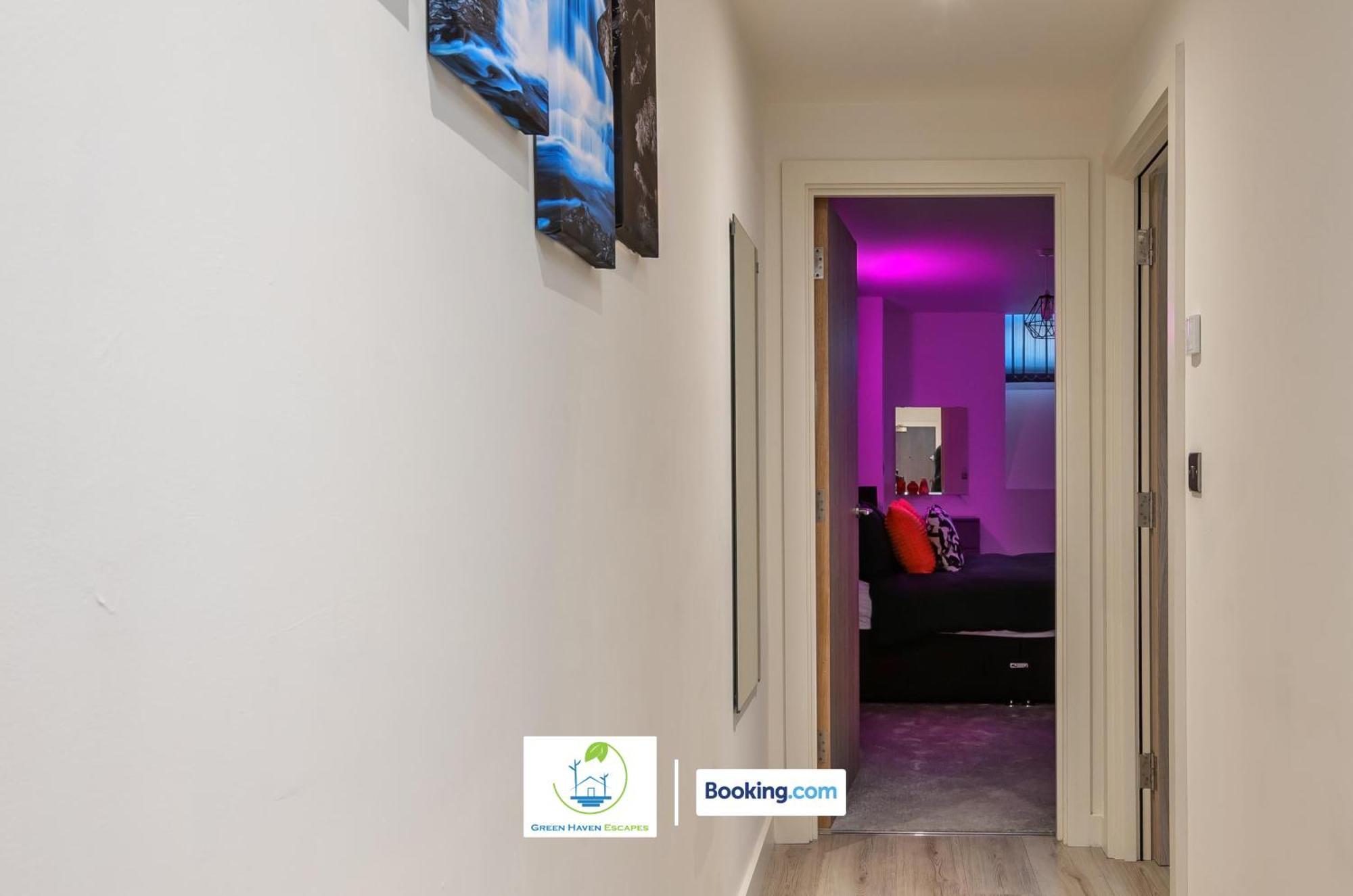Spacious 1 Bedroom Apartment With 4K Cinema Experience By Green Haven Escapes In Bradford Bradford  Exterior foto